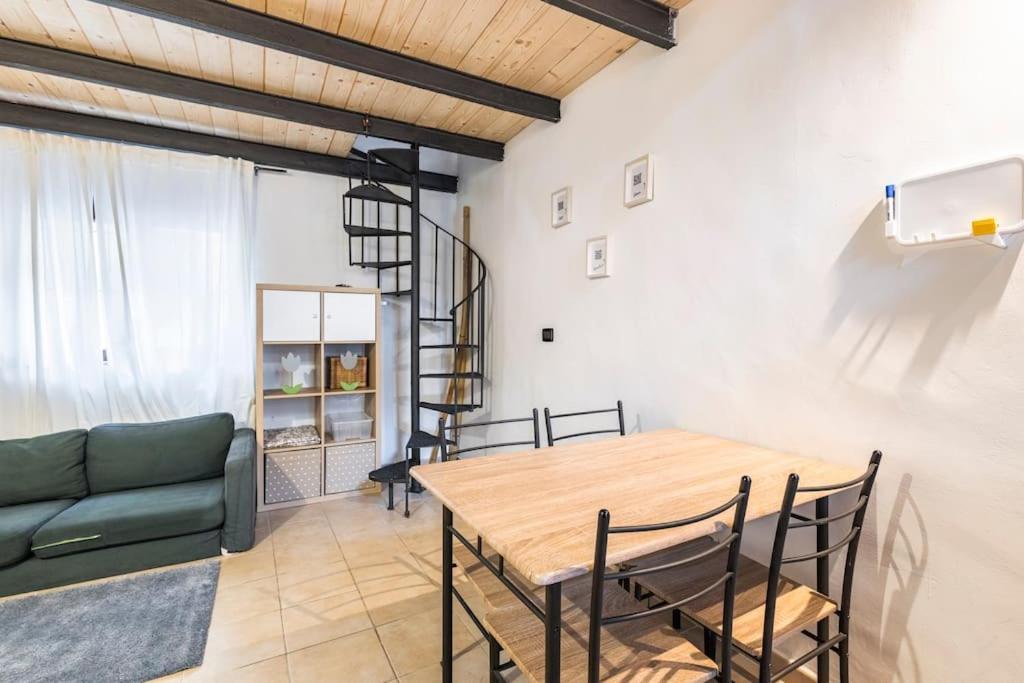Casa Surf Loft A 3 Minuti Dal Centro Di Apartment